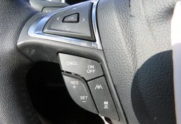 2020 Ford Edge - Image 41