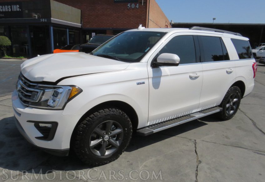 2018 Ford Expedition - Image 2