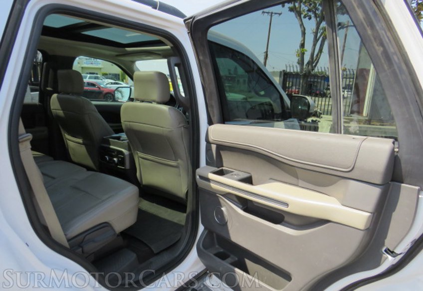 2018 Ford Expedition - Image 12