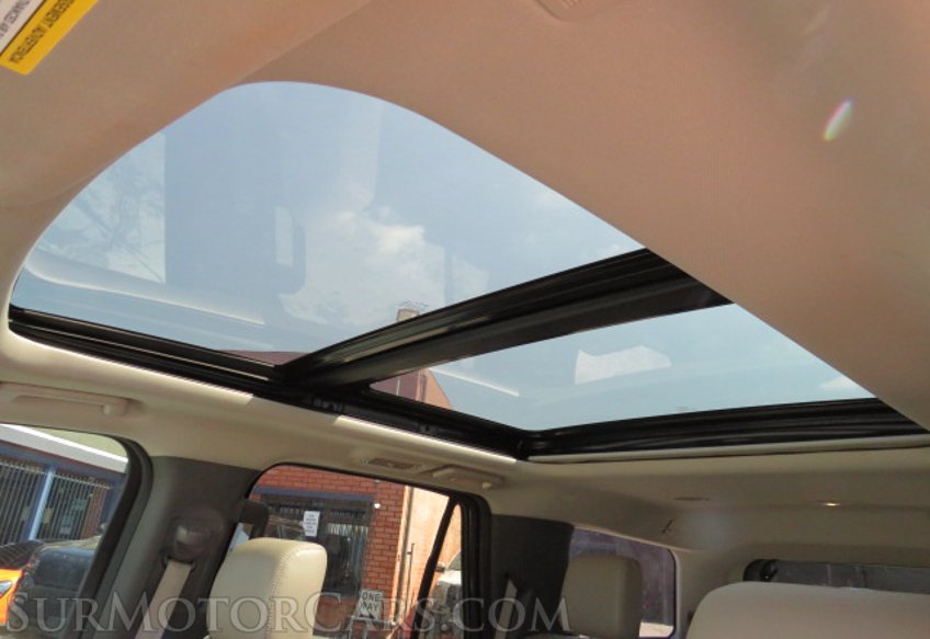 2018 Ford Expedition - Image 32