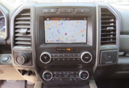 2018 Ford Expedition - Image 50