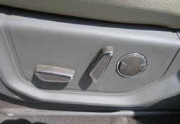 2018 Ford Expedition - Image 35