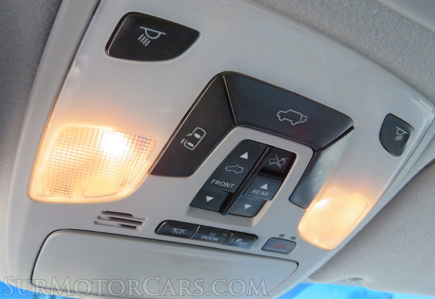 2014 Toyota Sienna - Image 47