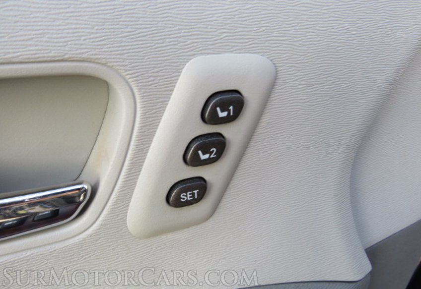 2014 Toyota Sienna - Image 42