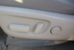 2014 Toyota Sienna - Image 45