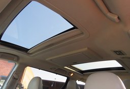 2014 Toyota Sienna - Image 31