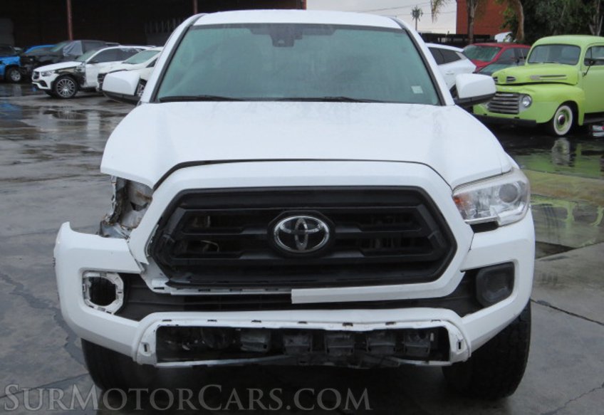 2020 Toyota Tacoma 4WD - Image 11