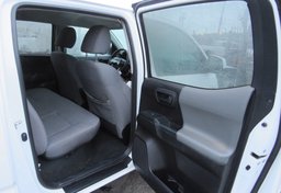 2020 Toyota Tacoma 4WD - Image 24