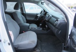 2020 Toyota Tacoma 4WD - Image 28