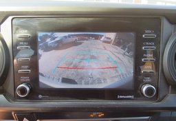 2020 Toyota Tacoma 4WD - Image 34