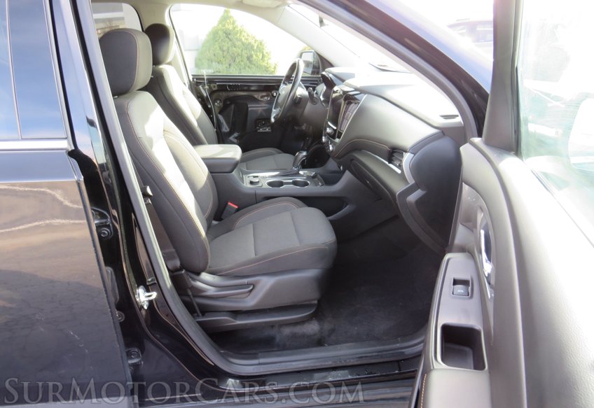 2020 Chevrolet Traverse - Image 31