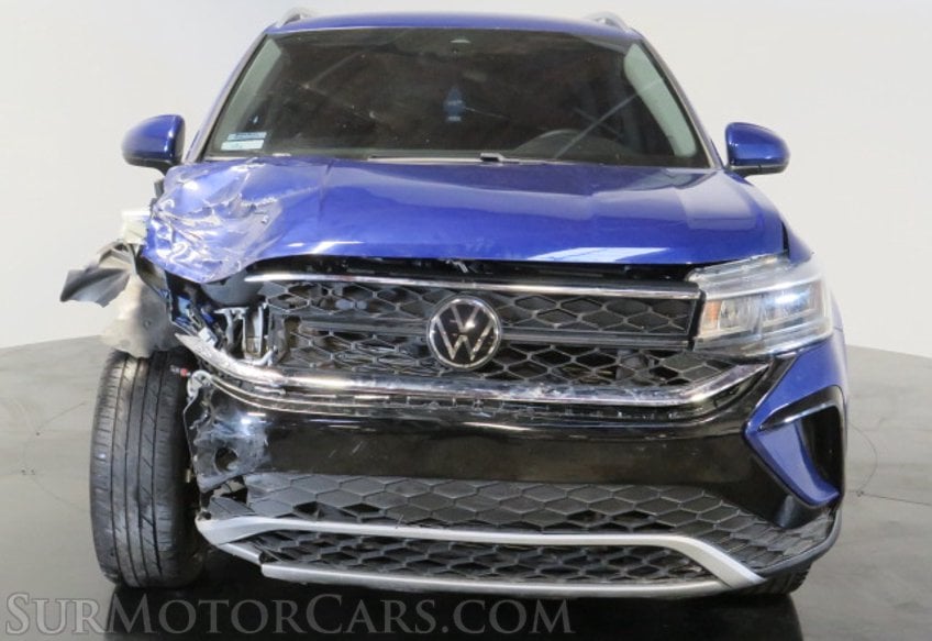 2023 Volkswagen Taos - Image 11