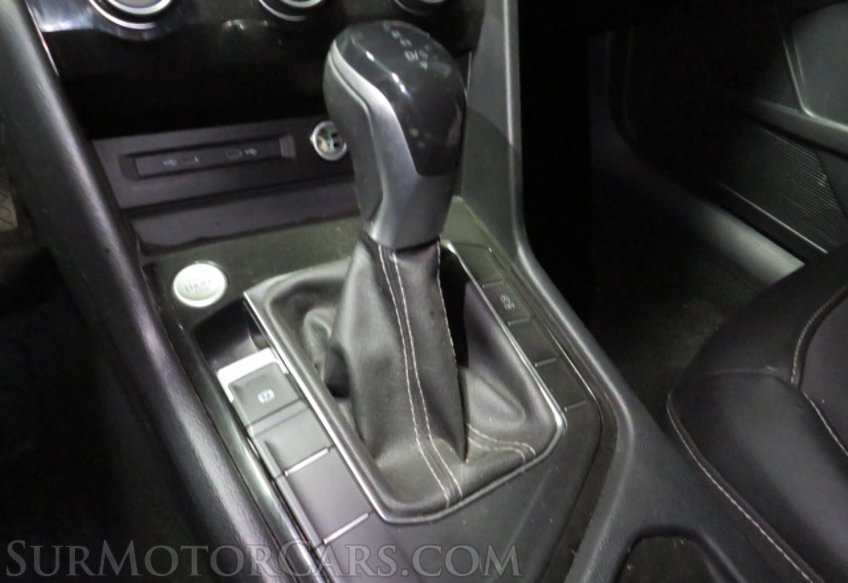 2023 Volkswagen Taos - Image 34