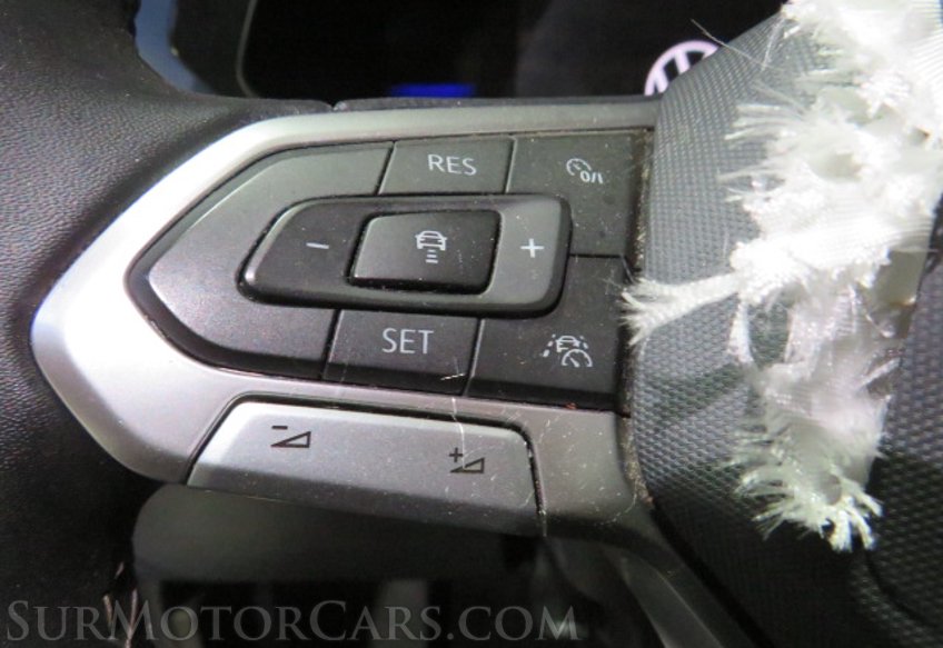 2023 Volkswagen Taos - Image 37