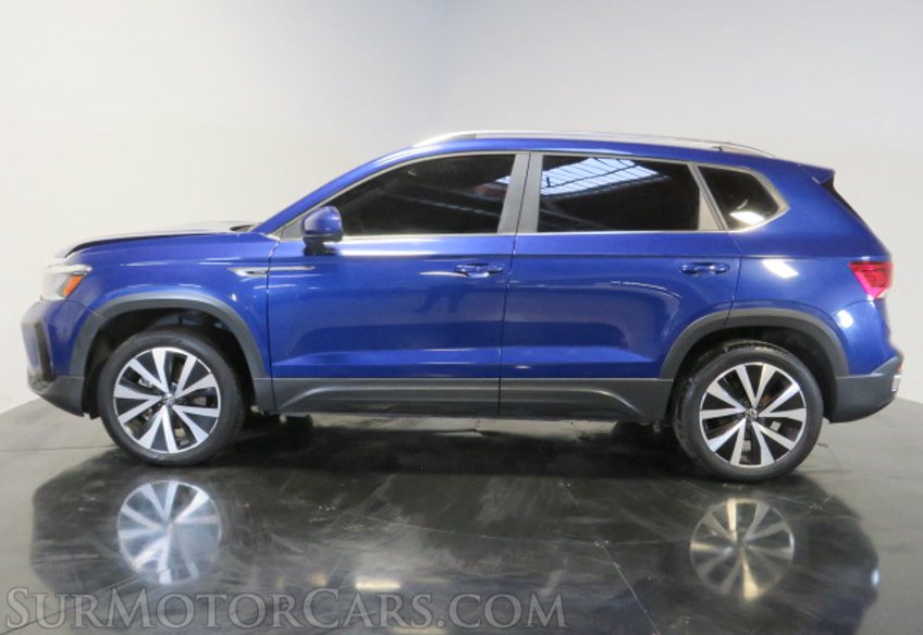 2023 Volkswagen Taos - Image 5