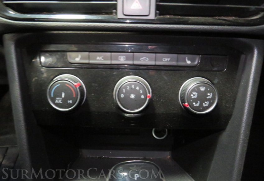 2023 Volkswagen Taos - Image 33