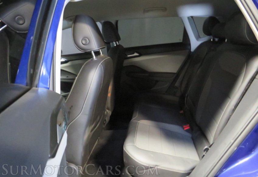 2023 Volkswagen Taos - Image 26