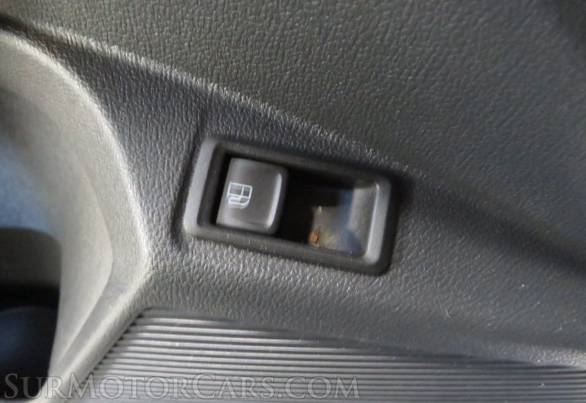 2023 Volkswagen Taos - Image 39