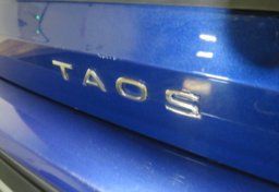 2023 Volkswagen Taos - Image 14