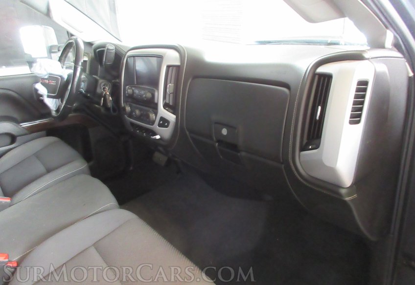 2019 GMC Sierra 2500HD - Image 21