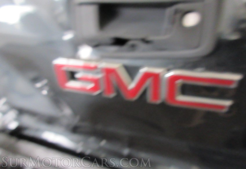 2019 GMC Sierra 2500HD - Image 18