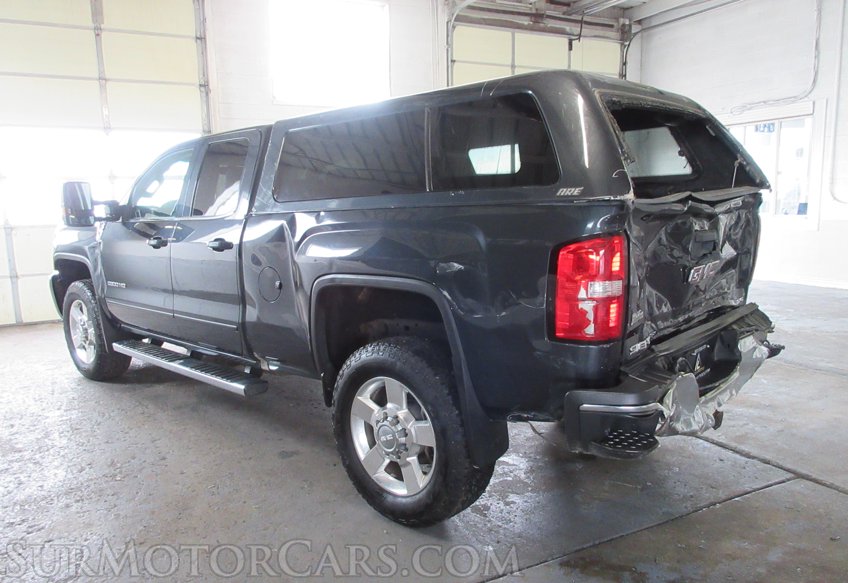 2019 GMC Sierra 2500HD - Image 5