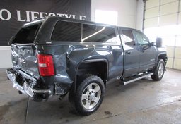 2019 GMC Sierra 2500HD - Image 6