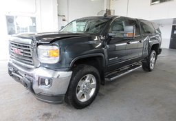 2019 GMC Sierra 2500HD - Image 1