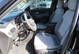 2022 Chevrolet Trailblazer - Image 24