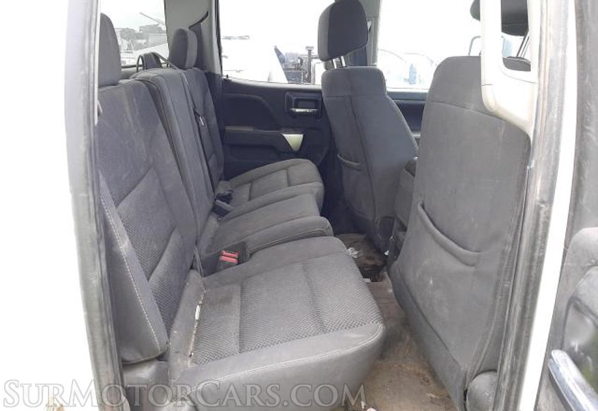 2019 Chevrolet Silverado 2500HD - Image 5