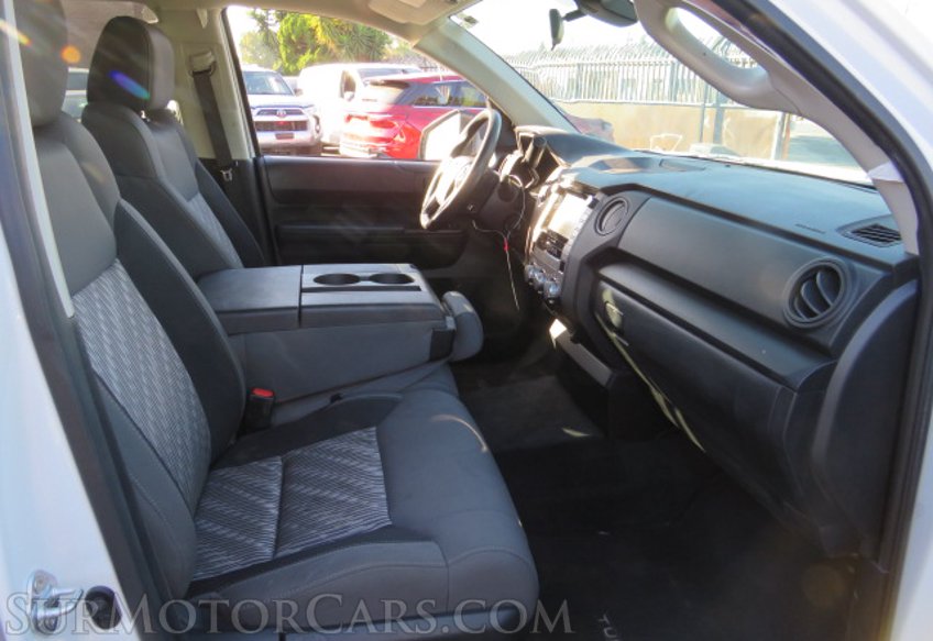 2021 Toyota Tundra - Image 21