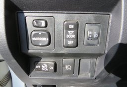 2021 Toyota Tundra - Image 36