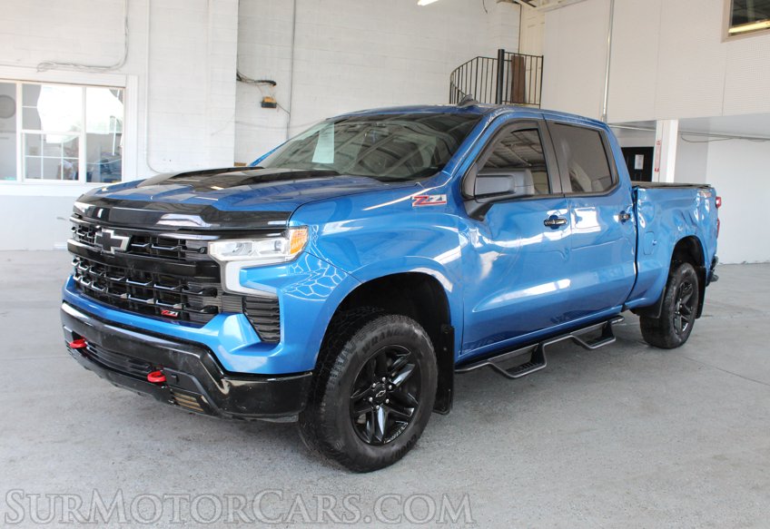 2022 Chevrolet Silverado 1500 - Image 2