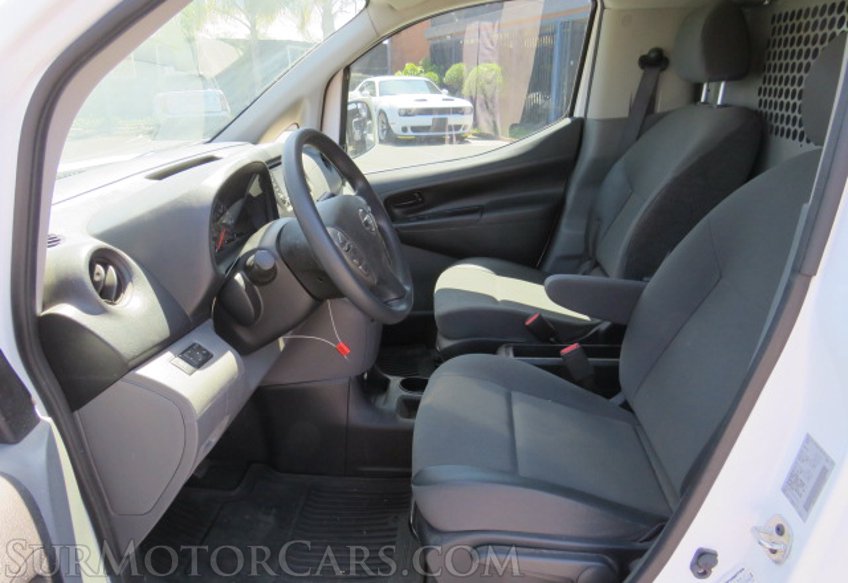 2019 Nissan NV200 Compact Cargo - Image 24