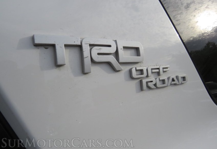 2019 Toyota 4Runner - Image 16