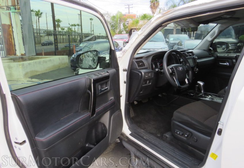 2019 Toyota 4Runner - Image 19