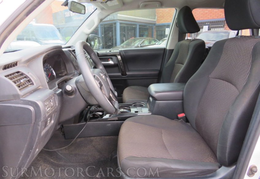 2019 Toyota 4Runner - Image 25