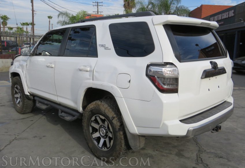 2019 Toyota 4Runner - Image 9