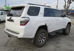 2019 Toyota 4Runner - Image 10