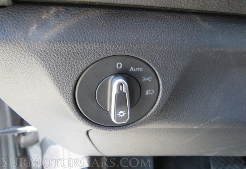 2022 Volkswagen Jetta - Image 42