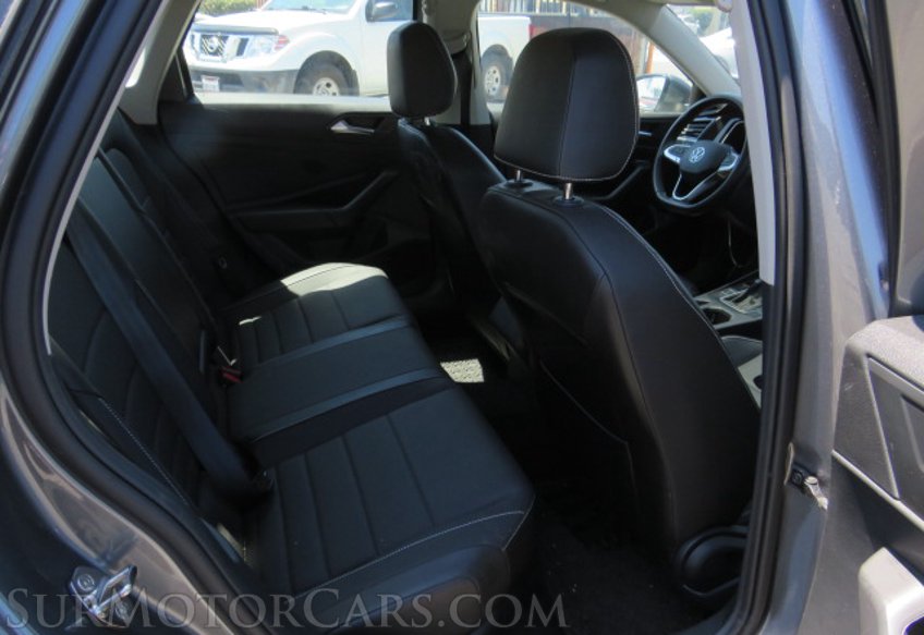 2022 Volkswagen Jetta - Image 28