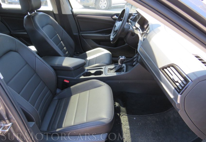 2022 Volkswagen Jetta - Image 26