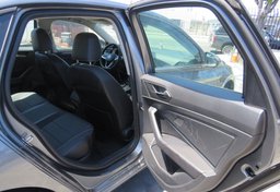 2022 Volkswagen Jetta - Image 24