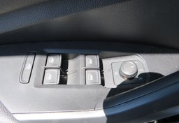 2022 Volkswagen Jetta - Image 47