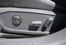 2022 Volkswagen Jetta - Image 49