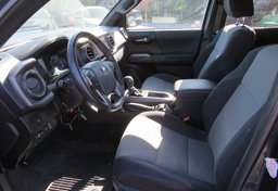 2020 Toyota Tacoma - Image 27