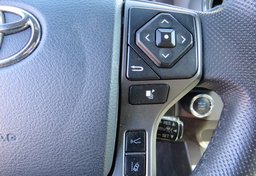 2020 Toyota Tacoma - Image 35