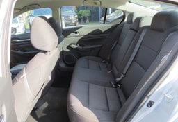 2021 Nissan Altima - Image 30