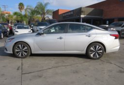 2021 Nissan Altima - Image 6