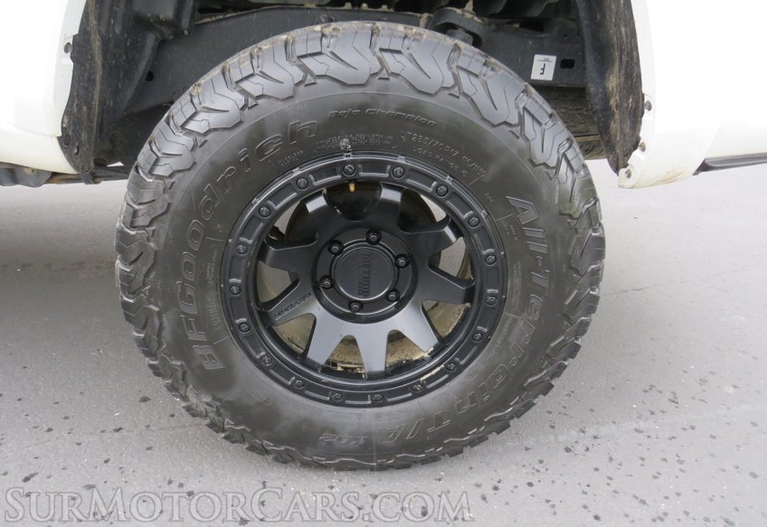 2022 Toyota Tacoma 4WD - Image 56